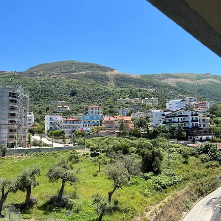 Sea-side Apartment *